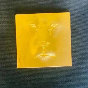 Artistic JJ Johnette Jewelry Lion Face Brooch Matte Gold Tone Vintage